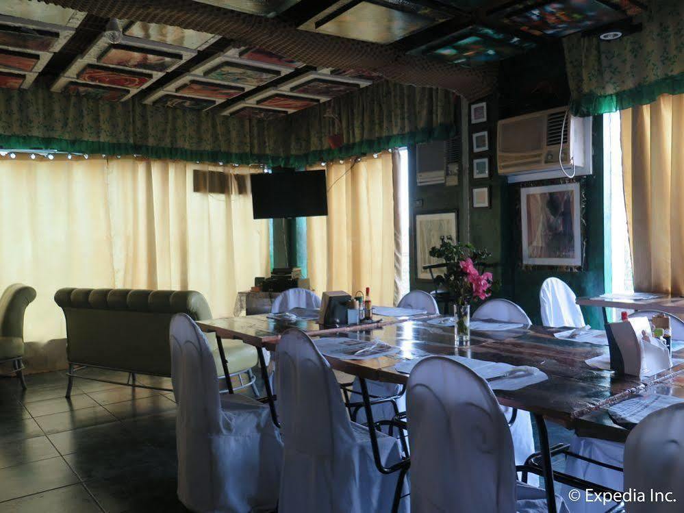 Oyo 200 Ponce Suites Art Hotel Davao Exterior photo