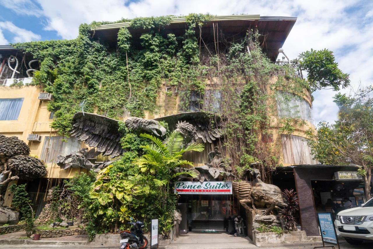 Oyo 200 Ponce Suites Art Hotel Davao Exterior photo